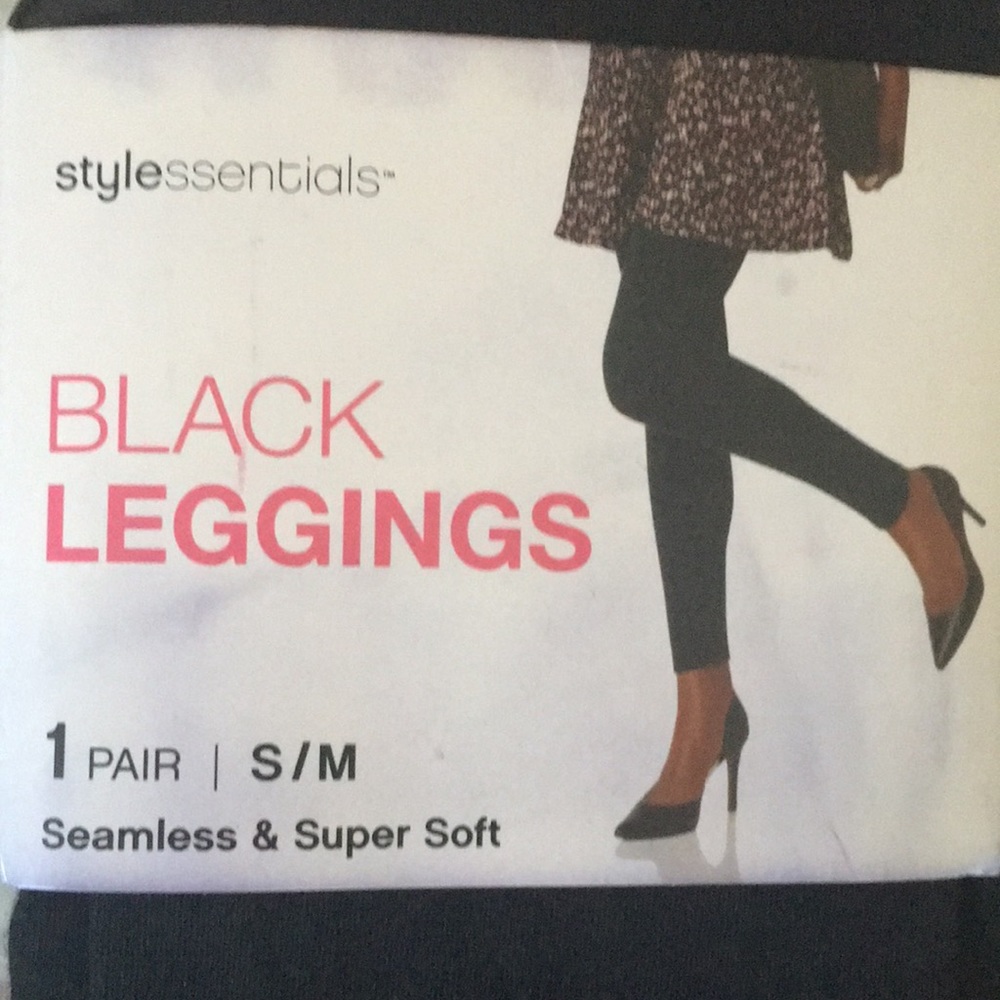 NWT Black legging size small/medium poly blend